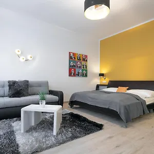 Wf-apartment Zentral, Trendig & Modern, Westbahnhof Appartement